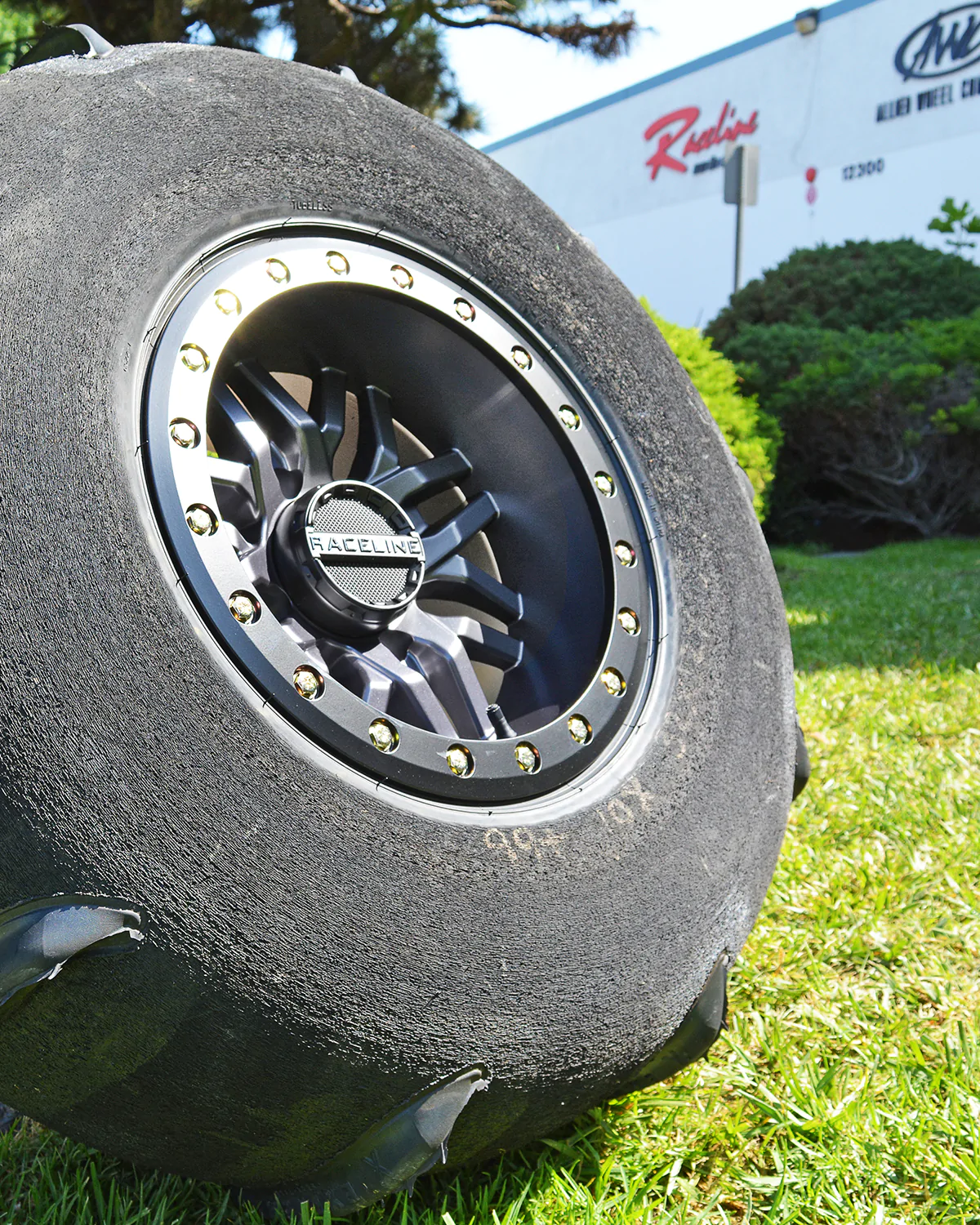 Raceline_Product_Detail_1500x1200_A91G_02_2000x